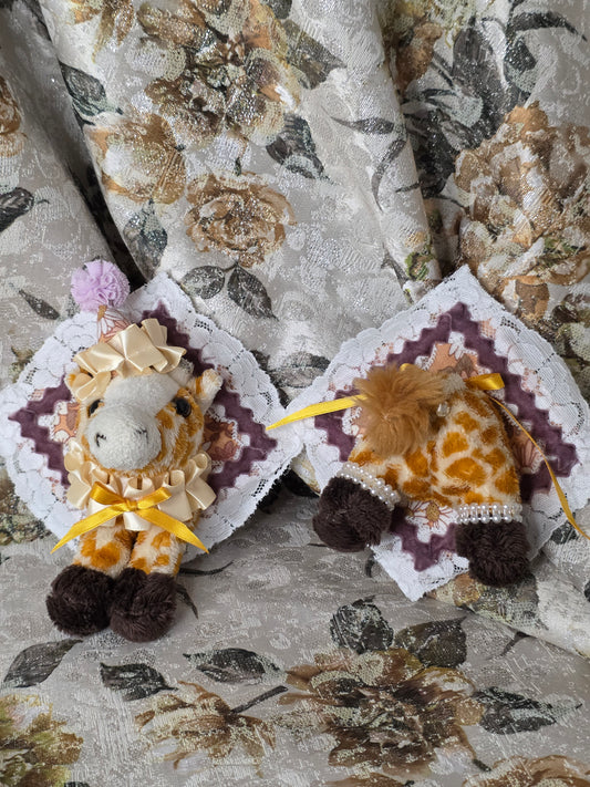Clown Giraffe Duo Minis